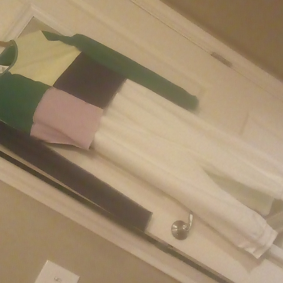 Multi colored top - Picture 3 of 4